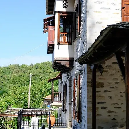 Сasa de vacaciones παραδοσιακό πηλιορείτικο αρχοντικό στη βυζίτσα- Traditional In Vizitsa, Pelion *