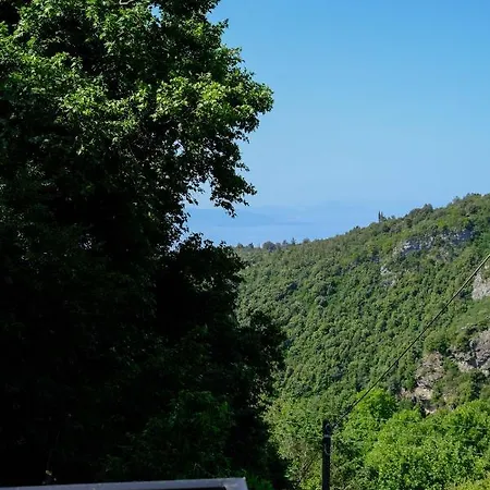 παραδοσιακό πηλιορείτικο αρχοντικό στη βυζίτσα- Traditional In Vizitsa, Pelion Vizítsa