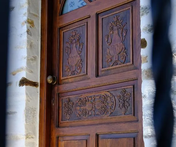 παραδοσιακό πηλιορείτικο αρχοντικό στη βυζίτσα- Traditional In Vizitsa, Pelion *