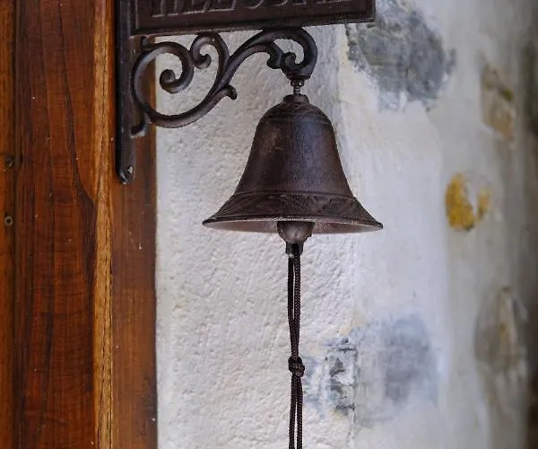 Case de vacanță παραδοσιακό πηλιορείτικο αρχοντικό στη βυζίτσα- Traditional In Vizitsa, Pelion Vizitsa